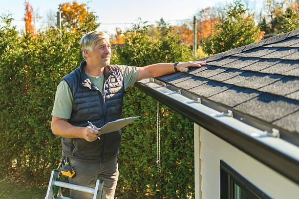 Professional Roof Replacement technician working in Bantam, CT
